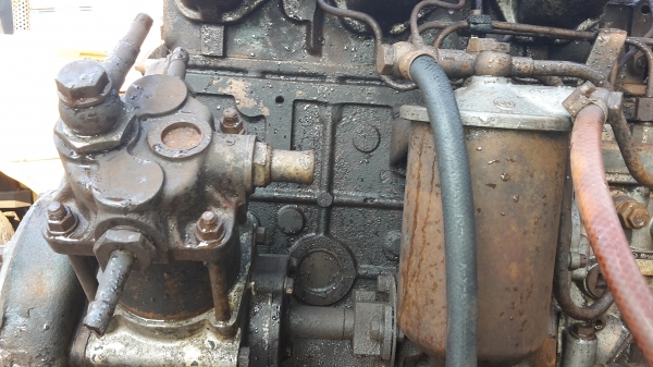 ขายเครื่องนิสสันPD6-260แรง พร้อมเกียร์ พร้อมใช้งาน เครื่องแน่นสตาร์ที่เดียวติด มีปั๊มลมไดชาตพร้อม ซื้อมาใช้ผลักน้ำตอนน้ำท่วมครั้งเดียว ขายถูกครับ 85000 บาท เท่านั้นมาลองติดดูได้ครับ