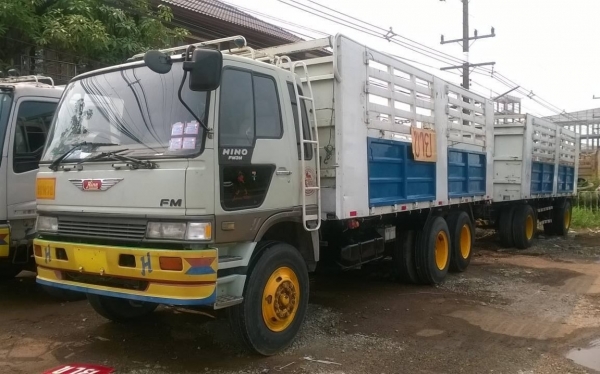 ขายรถพ่วง แม่ลูกไม่ดั้ม HINO FM3M เครื่องเดิม M10C 240 แรงม้า แห้งสนิทไม่มีเยิ้ม เกียร์เดิม สโลว์เดิม คัสซีสวยจัดตลอดเส้น ยางเต็ม ทะเบียนพร้อมโอนครับ