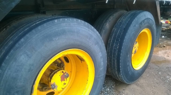 ขายรถพ่วง แม่ลูกไม่ดั้ม HINO FM3M เครื่องเดิม M10C 240 แรงม้า แห้งสนิทไม่มีเยิ้ม เกียร์เดิม สโลว์เดิม คัสซีสวยจัดตลอดเส้น ยางเต็ม ทะเบียนพร้อมโอนครับ ขายรถพ่วง แม่ลูกไม่ดั้ม HINO FM3M เครื่องเดิม M10C 240 แรงม้า แห้งสนิทไม่มีเยิ้ม เกียร์เดิม สโลว์เดิม คัสซีสวยจัดตลอดเส้น ยางเต็ม ทะเบียนพร้อมโอนครับ