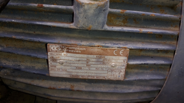 ขายโบโว่ขนาดใหญ๋ครับของUS ขนาด20แรง 10000 บาท ขนาด 5.5 แรง 8000 บาท