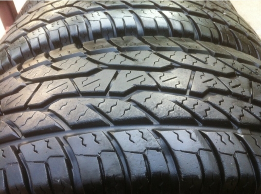 ยาง Maxxis 265/75/16 ปี14 สภาพดี