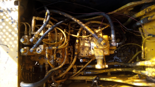 ขายด่วน kobelco sk120 ขายด่วน kobelco sk120