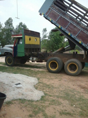 ขายสิบล้อดั้มหัวยาว....ราคา350000