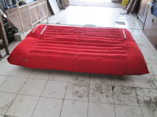 โซฟาสวย  แข็งแรง  ใครชอบ  สนใจ   ราคาถูก2500บาท