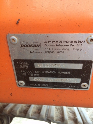 ต้องการขายรถแบคโฮDOOSAN 300 ต้องการขายรถแบคโฮDOOSAN 300