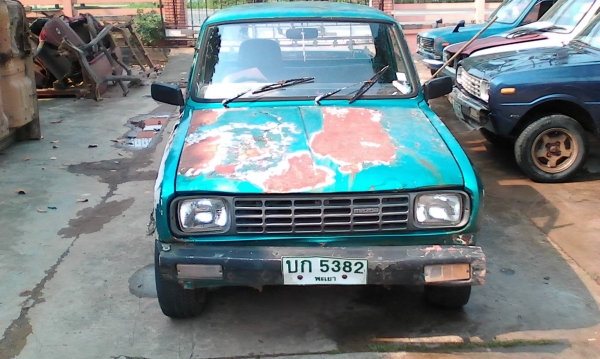 แยกขายเป็นนอะไหล่ครับมาสด้าพัน