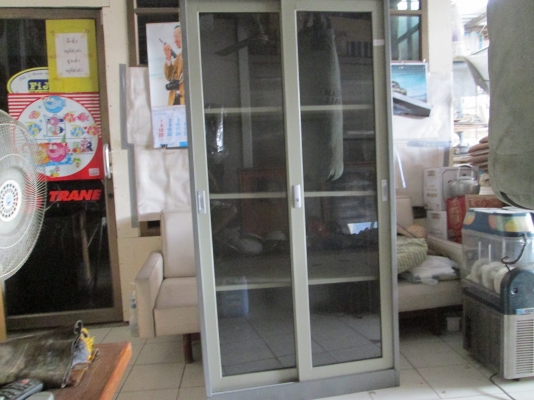 ตู้ล็อกเกอร์  มีหลายชั้น   ขายถูก  แข็งแรง  ขาย2200บาท