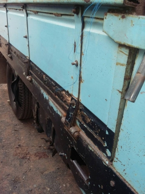 สี่ล้อ อีซูชุ NKR88แรงห้างแท้ เกียร์สั้น สภาพดีสวยเดิมจริง พร้อมใช้งาน ทะเบียนพร้อมโอน.(มีหลังคาโดยสารแถมให้ ครับ)