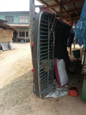 สี่ล้อ อีซูชุ NKR88แรงห้างแท้ เกียร์สั้น สภาพดีสวยเดิมจริง พร้อมใช้งาน ทะเบียนพร้อมโอน.(มีหลังคาโดยสารแถมให้ ครับ)