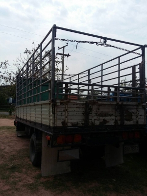 หกล้อ HINO-FC120 ชุปเปอร์เสีย ปี39 แอร์ พ.เวอร์ กระจกไฟฟ้า ยาว 5.50ม พร้อมวิ่งงาน เล่มทะเบียนพร้อมโอน (ราคา480,000บ)ต่อรองได้ ครับ