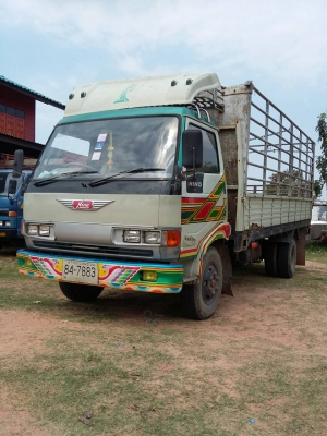 หกล้อ HINO-FC120 ชุปเปอร์เสีย ปี39 แอร์ พ.เวอร์ กระจกไฟฟ้า ยาว 5.50ม พร้อมวิ่งงาน เล่มทะเบียนพร้อมโอน (ราคา480,000บ)ต่อรองได้ ครับ