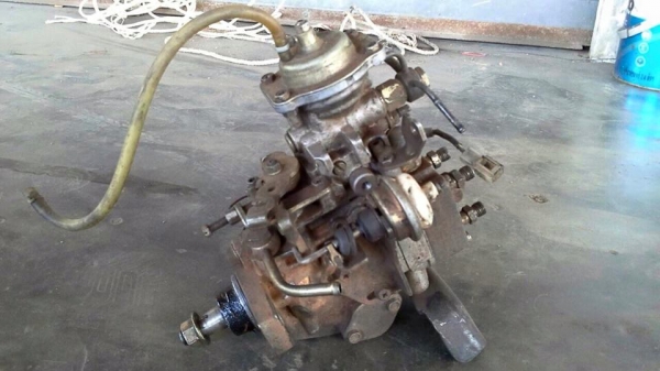 ขายปั๊มฝาสูง โมเต็มใส่ tfr คับ ขาย 13500