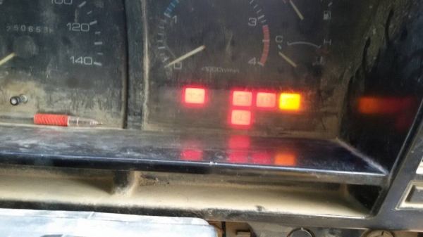 หกล้อดั้ม อีชูซุ FRR175เเรง สภาพดีสีเดิมช่วงล่างเต็มใหญ่ พร้อมลุยงาน เล่มทะเบียนพร้อม (ราคา490,000บ)ต่อรองได้