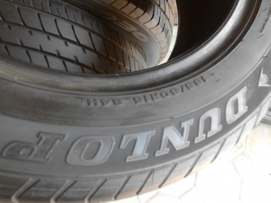 185/60R15 Dunlop spsport2030 ปี 2012 ชุด  4 เส้น  tel.081-427-3941