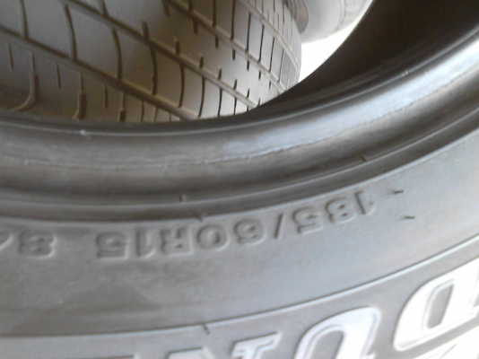 185/60R15 Dunlop spsport2030 ปี 2012 ชุด  4 เส้น  tel.081-427-3941