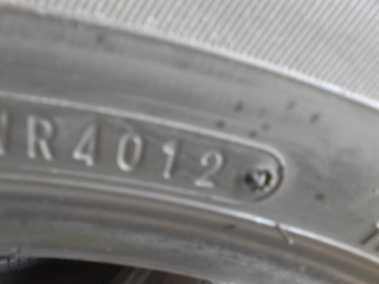 185/60R15 Dunlop spsport2030 ปี 2012 ชุด  4 เส้น  tel.081-427-3941