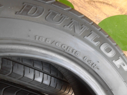 185/60R15 Dunlop spsport2030 ปี 2012 ชุด  4 เส้น  tel.081-427-3941
