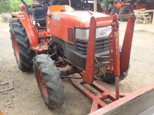 ปัญญาแทรคเตอร์..จัดมาให้ครับ ด่วน!!!คูโบต้า L3408  พร้อมใบมีดคานล่าง สภาพเดิมๆ