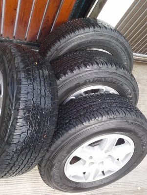 ล้อ Ranger 17*8 + Dunlop 265/65/17 ปี12 สวยๆ 1ชุด ล้อ Ranger 17*8 + Dunlop 265/65/17 ปี12 สวยๆ 1ชุด