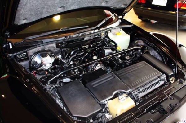 ขาย Mazda RX8 Minor Change ปี 2009 รถออกศูนย์ เกียร์ 6 สปีด ตัว top สุด เกียร์ A/T ภายในเบาะหนังสีแดงปรับไฟฟ้า มีเมโมรี่ เบาะอุ่น ซันลูฟ เครื่องเสียง Bose DVD กล้องถ้อย มัลติฟันชั่นครบ ชุดแต่ง Minor Change แท้รอบคัน สภาพเหมือนใหม่ รับประกันไม่เคยมีชน สภาพ