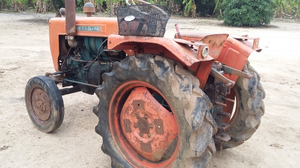 ขายรถไถคูโบต้าL170 สภาพตามรูป ราคานี้ไม่มีอีกเเล้ว