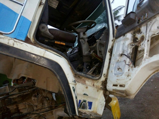 สิบล้อ ร็อค PZเครือง 6RB-240แรง 2เพา สภาพพร้อมใช้งาน ทะเบียนพร้อมโอน (หัวแคชซี) รายละเอียดจะเพิ่มอีก ครับ