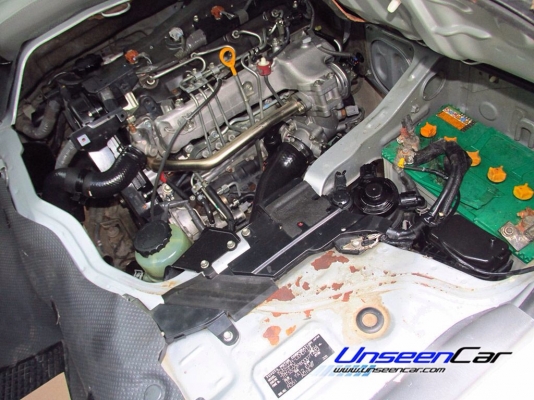 รถตู้ TOYOTA COMMUTER ดีเซลช์ แต่งวีไอพี ปี 2010 ราคา 849,000 บาท โทร 0922726669 ตันหยง