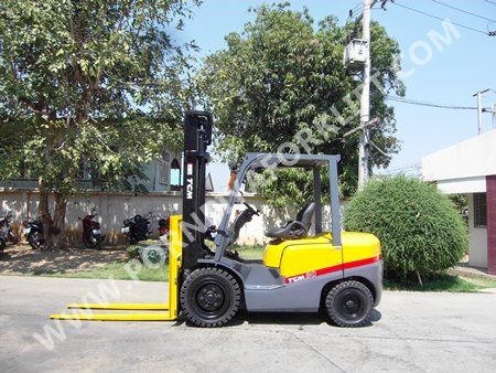 จำหน่ายรถ Forklift TCM FD30T3