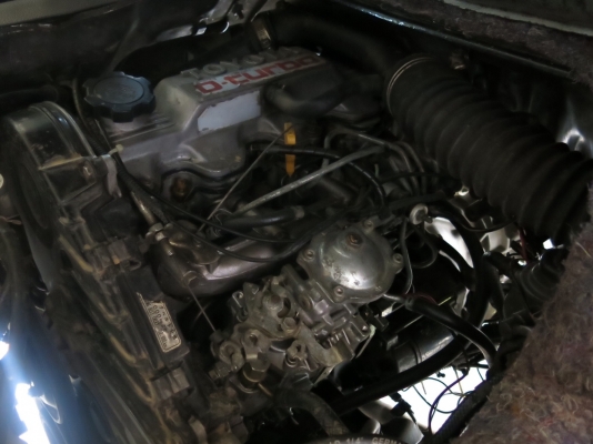 เครื่อง toyota 2 c turbo 2000cc พร้อม เกียร์ เครื่อง toyota 2 c turbo 2000cc พร้อม เกียร์