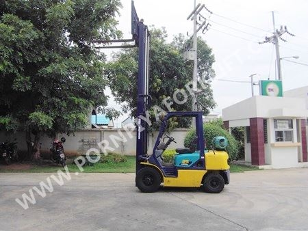 จำหน่ายรถ Forklift KOMATSU FG25HT-14 จำหน่ายรถ Forklift KOMATSU FG25HT-14