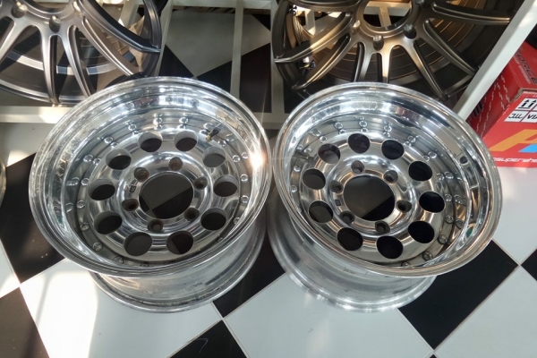 WEDS JAPAN  หยดน้ำแยก3ชิ้น 15X8.5 ET-34 มี2วง ขาย 8500บาท 081-7570077