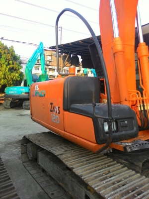 มาแล้ว HITACHI ZX120-E  เก่า ญี่ปุ่น  ไม่เคยใช้งานในไทย   สภาพสวยมากๆๆๆ    สนใจโทร 081-3848169  คมศักดิ์ เผ่าพงศ์ษา