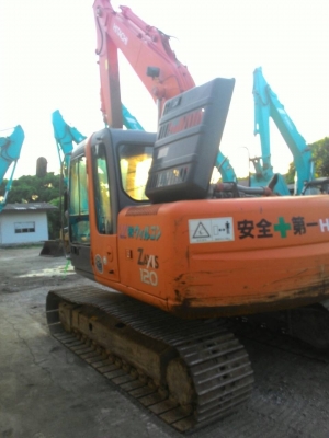 มาแล้ว HITACHI ZX120-E  เก่า ญี่ปุ่น  ไม่เคยใช้งานในไทย   สภาพสวยมากๆๆๆ    สนใจโทร 081-3848169  คมศักดิ์ เผ่าพงศ์ษา