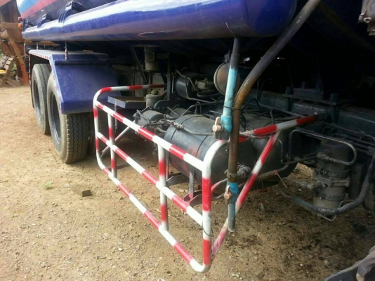 ขายรถน้ำมันHINO F18เครื่องHO7C 185แรง พ.เพาเวอร์ เบรกทิฟฟี่ เครื่องดี แคชซีสวย ถังน้ำมันบรรจุได้16,000ลิตร เอกสารพร้อมโอน 093-3258446 บิวตี้