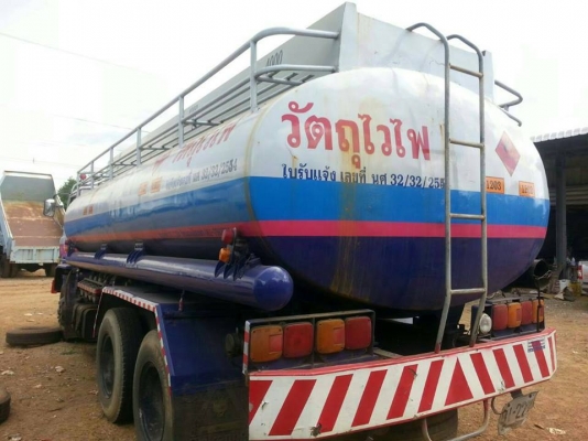 ขายรถน้ำมันHINO F18เครื่องHO7C 185แรง พ.เพาเวอร์ เบรกทิฟฟี่ เครื่องดี แคชซีสวย ถังน้ำมันบรรจุได้16,000ลิตร เอกสารพร้อมโอน 093-3258446 บิวตี้