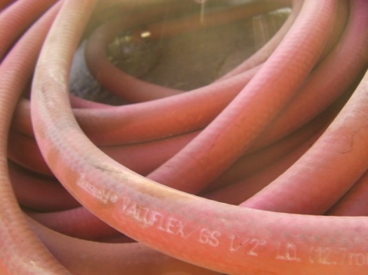 สายลมเก่านอกพร้อมหัวต่อยังไม่ใช้งานเก่าเก็บUSA ขนาด 1/2 แรงดัน200บา ราคาม้วนละ 3,000บาท มีหลายม้วน สภาพสวย4ม้วน ม้วนอื่น ตามสภาพ ยาว20เมตร สายลมเก่านอกพร้อมหัวต่อยังไม่ใช้งานเก่าเก็บUSA ขนาด 1/2 แรงดัน200บา ราคาม้วนละ 3,000บาท มีหลายม้วน สภาพสวย4ม้วน ม้วนอื่น ตามสภาพ ยาว20เมตร