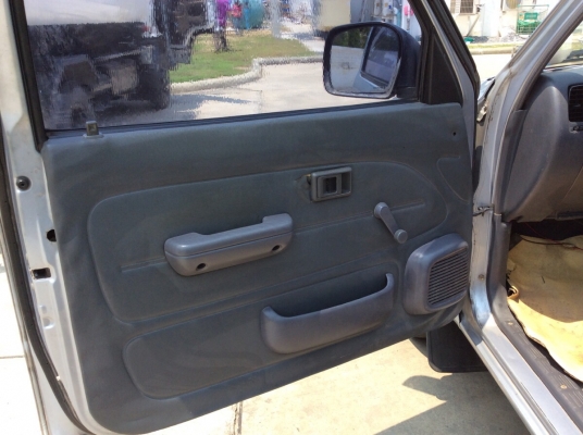 ขายรถกระบะโตโยต้า ไทเกอร์ตอนเดียว ปี01 เครื่อง 1JZ หัวฉีด เกียร์ออโต้ ติดแก๊สLPG เพาเวอร์ ภายในเดิมๆเบาะมีขาดบ้าง แอร์เย็นฉ่ำ วิทยุพร้อม ตัวถังเดิมๆ ห้องเครื่องเดิม สีมีริ้วรอย กระบะแม็กไลเนอร์ คัสซีดีไม่ผุไม่มีดาม รถขับดี ประหยัด ใช้งานส่งของได้เลยครับ ภ ขายรถกระบะโตโยต้า ไทเกอร์ตอนเดียว ปี01 เครื่อง 1JZ หัวฉีด เกียร์ออโต้ ติดแก๊สLPG เพาเวอร์ ภายในเดิมๆเบาะมีขาดบ้าง แอร์เย็นฉ่ำ วิทยุพร้อม ตัวถังเดิมๆ ห้องเครื่องเดิม สีมีริ้วรอย กระบะแม็กไลเนอร์ คัสซีดีไม่ผุไม่มีดาม รถขับดี ประหยัด ใช้งานส่งของได้เลยครับ ภ