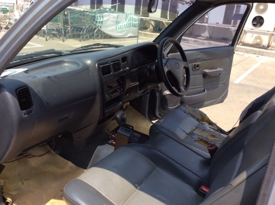 ขายรถกระบะโตโยต้า ไทเกอร์ตอนเดียว ปี01 เครื่อง 1JZ หัวฉีด เกียร์ออโต้ ติดแก๊สLPG เพาเวอร์ ภายในเดิมๆเบาะมีขาดบ้าง แอร์เย็นฉ่ำ วิทยุพร้อม ตัวถังเดิมๆ ห้องเครื่องเดิม สีมีริ้วรอย กระบะแม็กไลเนอร์ คัสซีดีไม่ผุไม่มีดาม รถขับดี ประหยัด ใช้งานส่งของได้เลยครับ ภ ขายรถกระบะโตโยต้า ไทเกอร์ตอนเดียว ปี01 เครื่อง 1JZ หัวฉีด เกียร์ออโต้ ติดแก๊สLPG เพาเวอร์ ภายในเดิมๆเบาะมีขาดบ้าง แอร์เย็นฉ่ำ วิทยุพร้อม ตัวถังเดิมๆ ห้องเครื่องเดิม สีมีริ้วรอย กระบะแม็กไลเนอร์ คัสซีดีไม่ผุไม่มีดาม รถขับดี ประหยัด ใช้งานส่งของได้เลยครับ ภ