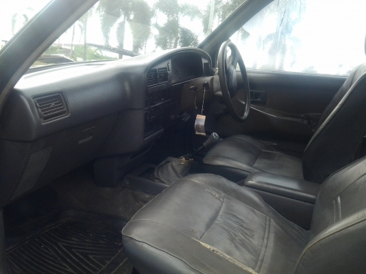 TOYOTA HILUX LN90 สภาพ สวยๆ พวงมาลัยเพาเวอร์ TOYOTA HILUX LN90 สภาพ สวยๆ พวงมาลัยเพาเวอร์