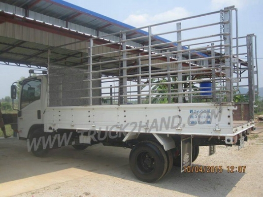 รถบรรทุก 6 ล้อ ISUZU NMR 130 แรงม้า ปีจดทะเบียน 2555 รถบรรทุก 6 ล้อ ISUZU NMR 130 แรงม้า ปีจดทะเบียน 2555