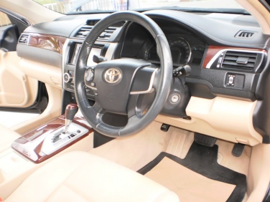 TOYOTA CAMRY 2.0 VVTI AUTO สภาพป้ายแดง TOYOTA CAMRY 2.0 VVTI AUTO สภาพป้ายแดง