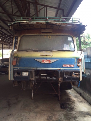 ขายถูกๆกระบะรถ 6 ล้อคลาสสิค