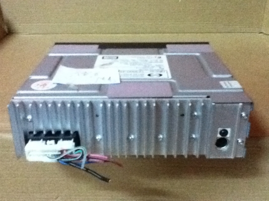 ขายวิทยุเดิมรถบรรทุก HINO(ฮีโน่)เล่น CD,MP3,USB *ไฟเข้า 24v * สภาพสวยจัดๆหาซื้อยาก ขาย 1800.-