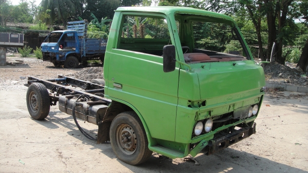 TOYOTA 4ล้อ เครื่อง85 เครื่องพัง ทะเบียนพร้อม ราคาถูก