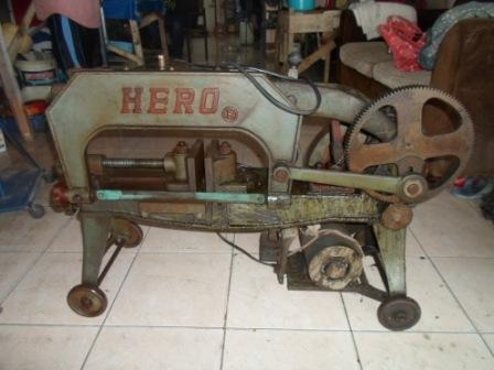 แท่นเลื่อย HERO พร้อมใช้งาน ไฟบ้าน 8,000