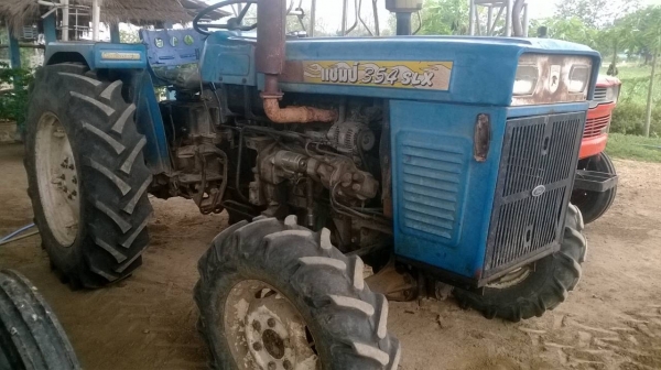 ขายครับรถแช้มป์สองเพลา 354 แรง ราคา 85000บาท  รถสวยมากอย่างใหม่เดิมๆอยู่ วังบัว อ คลองขลุง จ กำแพงเพชรสนใจโทร 0813655997 อำพรพาเจริญราคาคุยกันได้อีกนะครัย