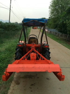 ขายครับ รถไถ KUBOTA GL22แรง เครื่องดีเกียร์ดี รถพร้อมใช้งาน สนใจติดต่อครับ