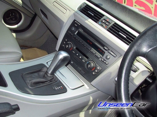 BMW 318I  E90 320i. ปี 2006 ออโต้สีขาว สวยๆ ราคา 629,000 บาท โทร 0922726669 ตันหยงค่ะ