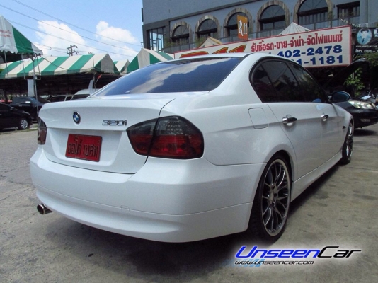 BMW 318I  E90 320i. ปี 2006 ออโต้สีขาว สวยๆ ราคา 629,000 บาท โทร 0922726669 ตันหยงค่ะ