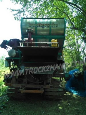 รถเกี่ยวข้าว  เครื่อง 195 โบ ตัวเดิน 10 ปั้ม ไดกิ้นโซ่ใหม่